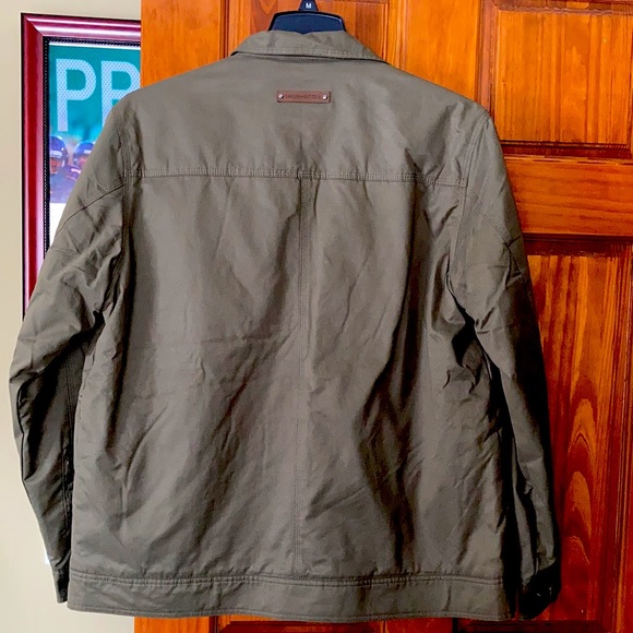 Dakota Grizzly - Picture 7 of 9